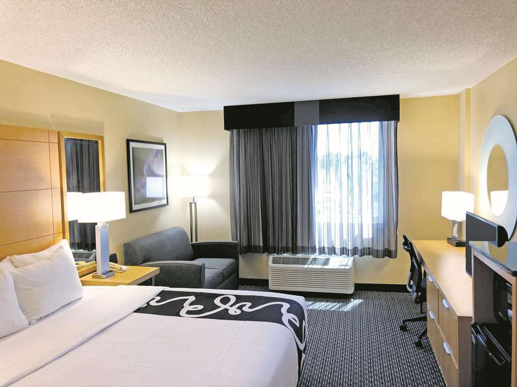Hotel La Quinta By Wyndham Naples Downtown Habitación foto
